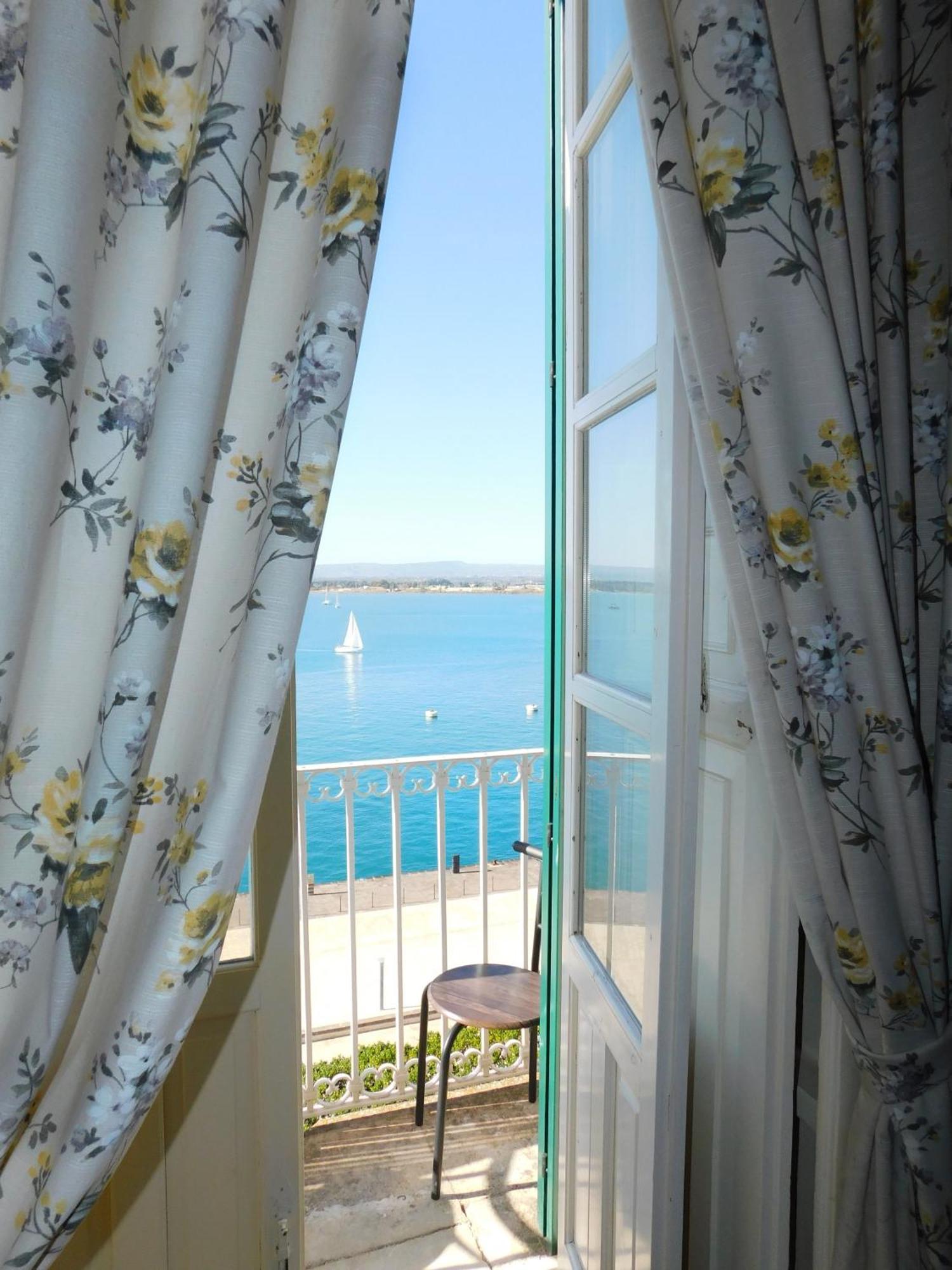 Camere A' Marina Syrakus Exterior foto